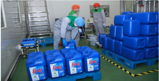 浦荣皋一行深入绿叶指导疫情防控工作，保障日用百货供应安全